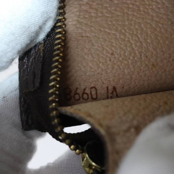 LOUIS VUITTON Monogram Bucket PM Pouch Accessory Pouch LV Auth ar12248 - Picture 12 of 16